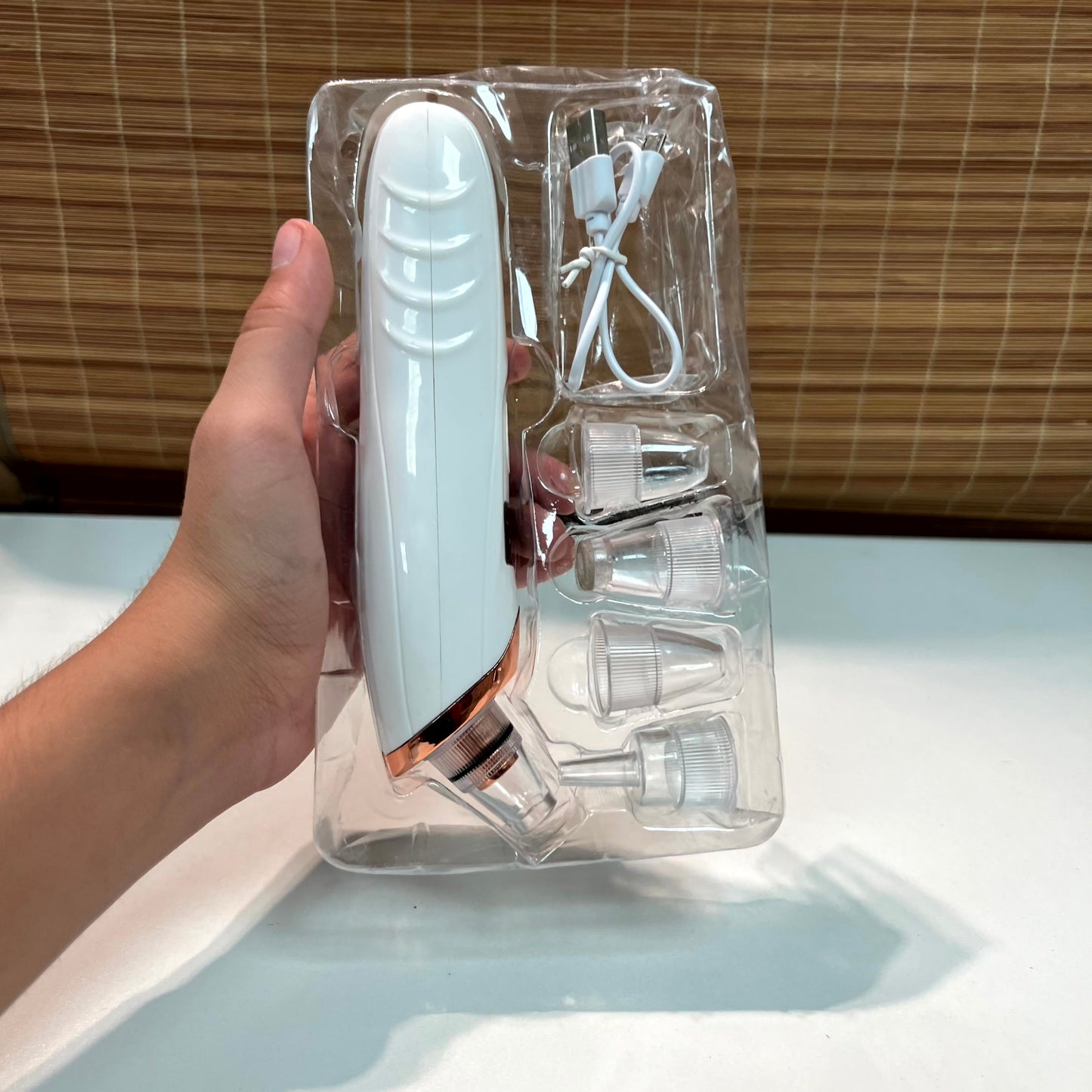 Multifunctional Cleaning Instrument