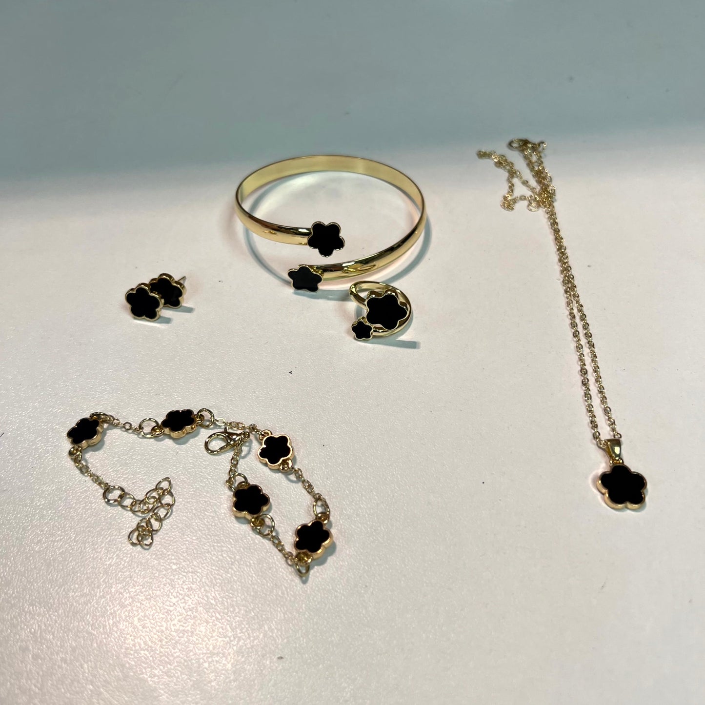 5 PCs Stylish Jewellery Set