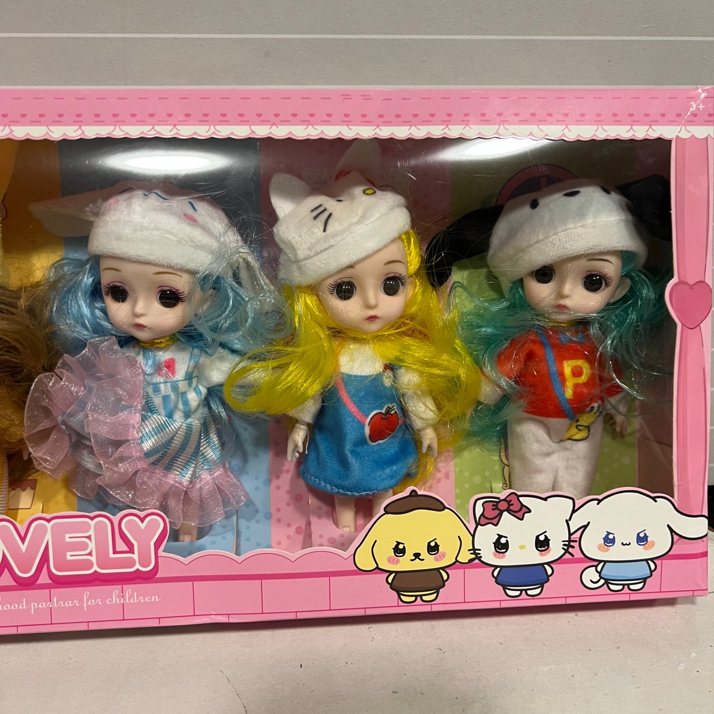 Doll Set, 13600