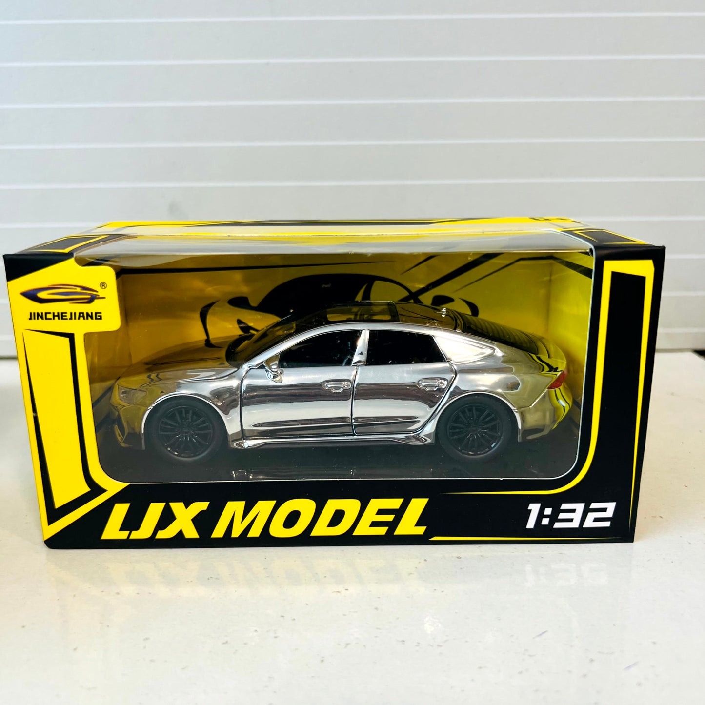 LJX Model very high scale Car 121170