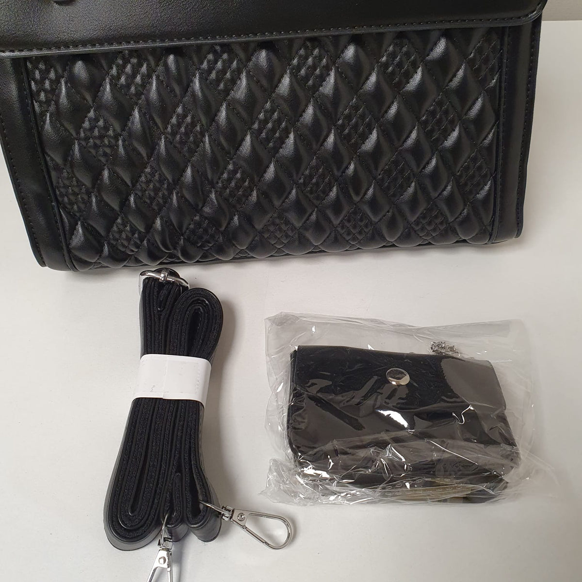 Ladies Hand Bag Stylish Look, 35250