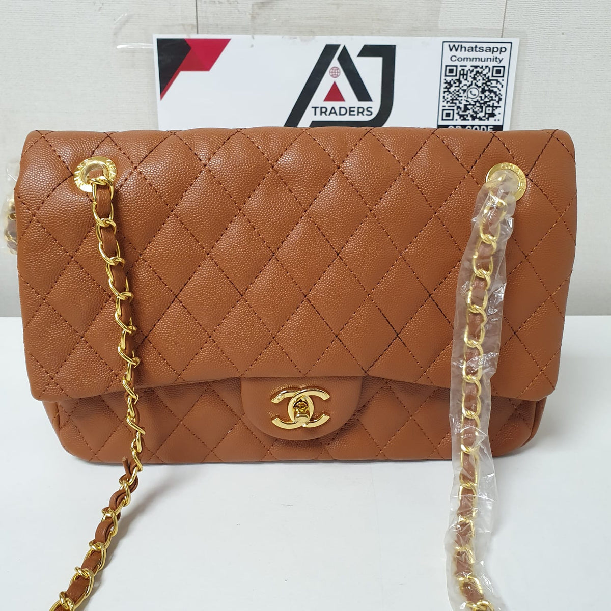 Chanel Ladies Shoulder Bag Golden Chain, 24950
