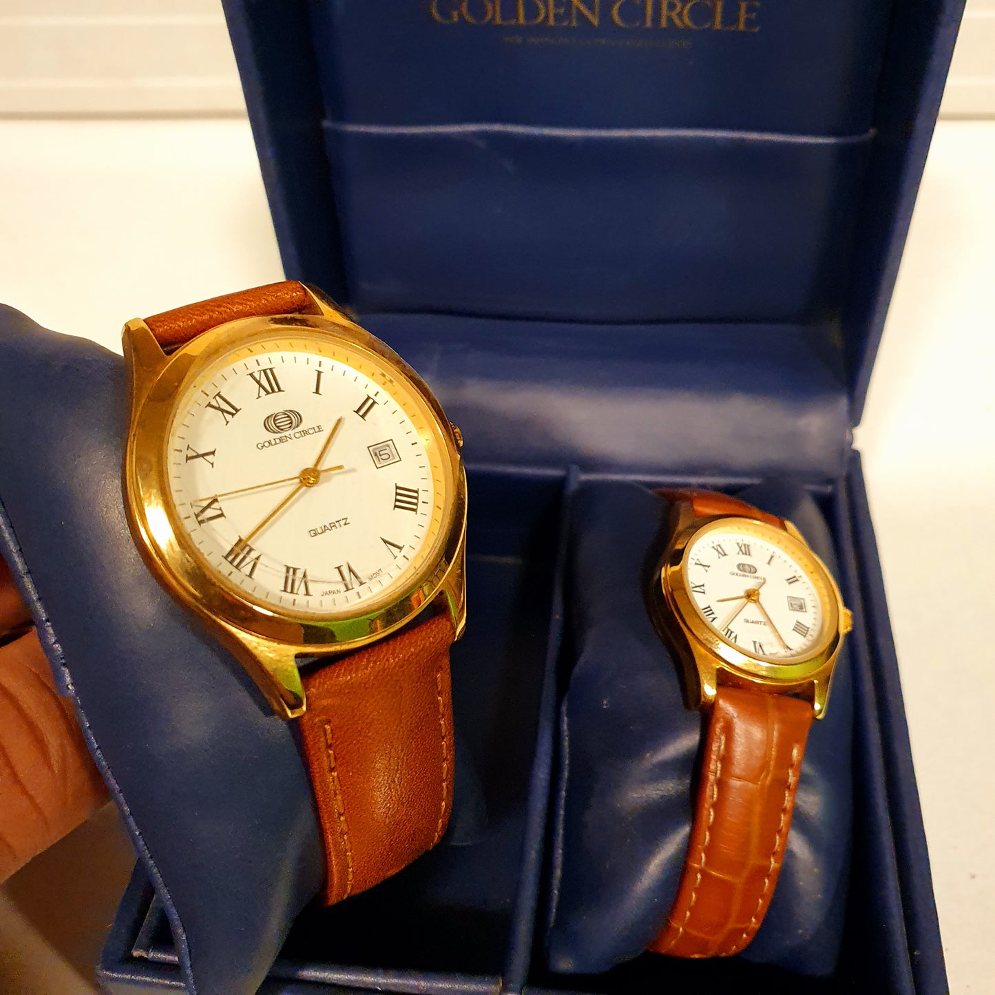 Golden Circle Couple Watch Gift Set
