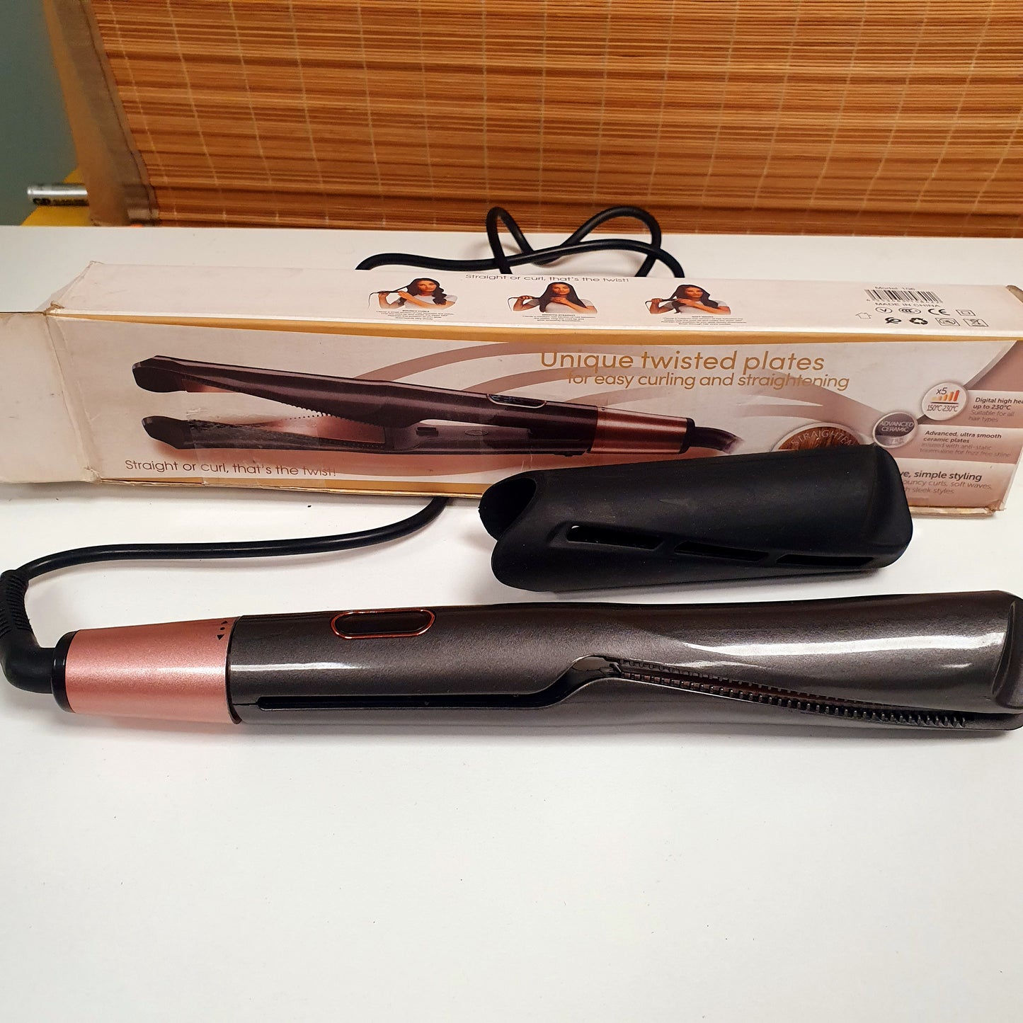 2 IN 1 Digital Straightner + Curler Unique Twisted Plates