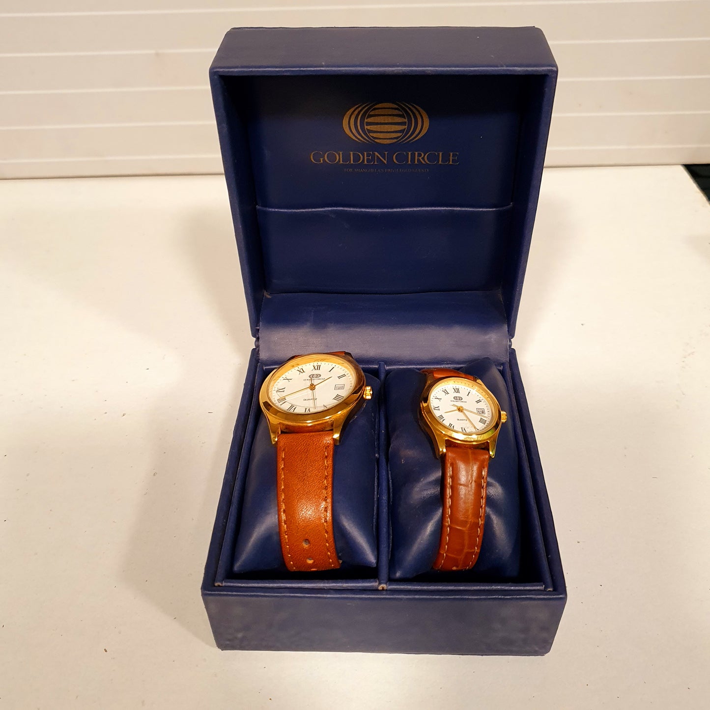 Golden Circle Couple Watch Gift Set