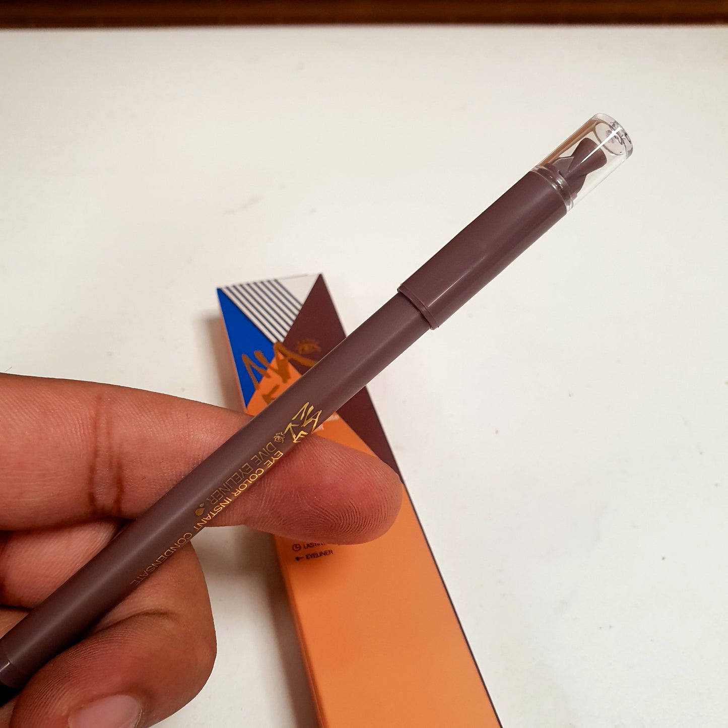 Colour Diary Instant Eye Liner