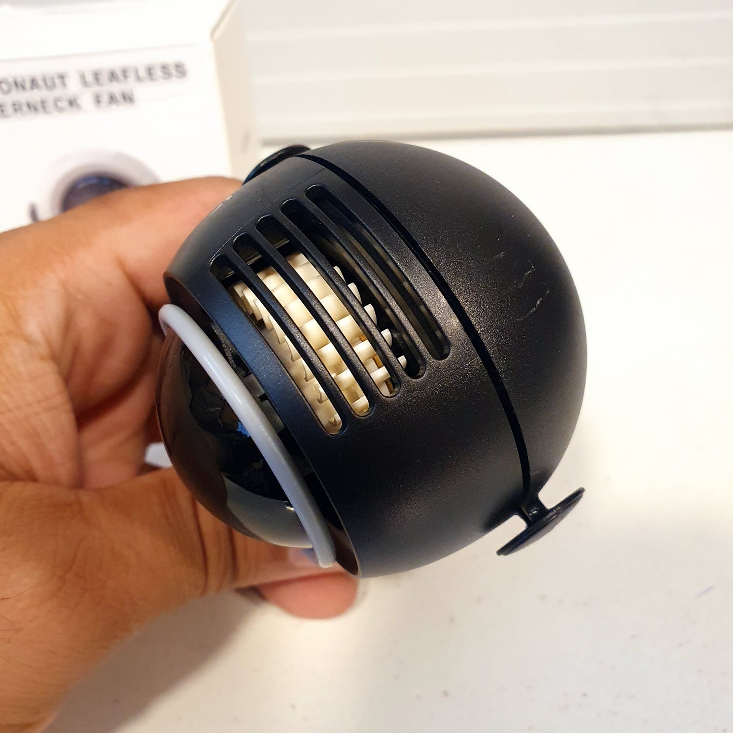 Astronaut Leafless Rechargeable Fan