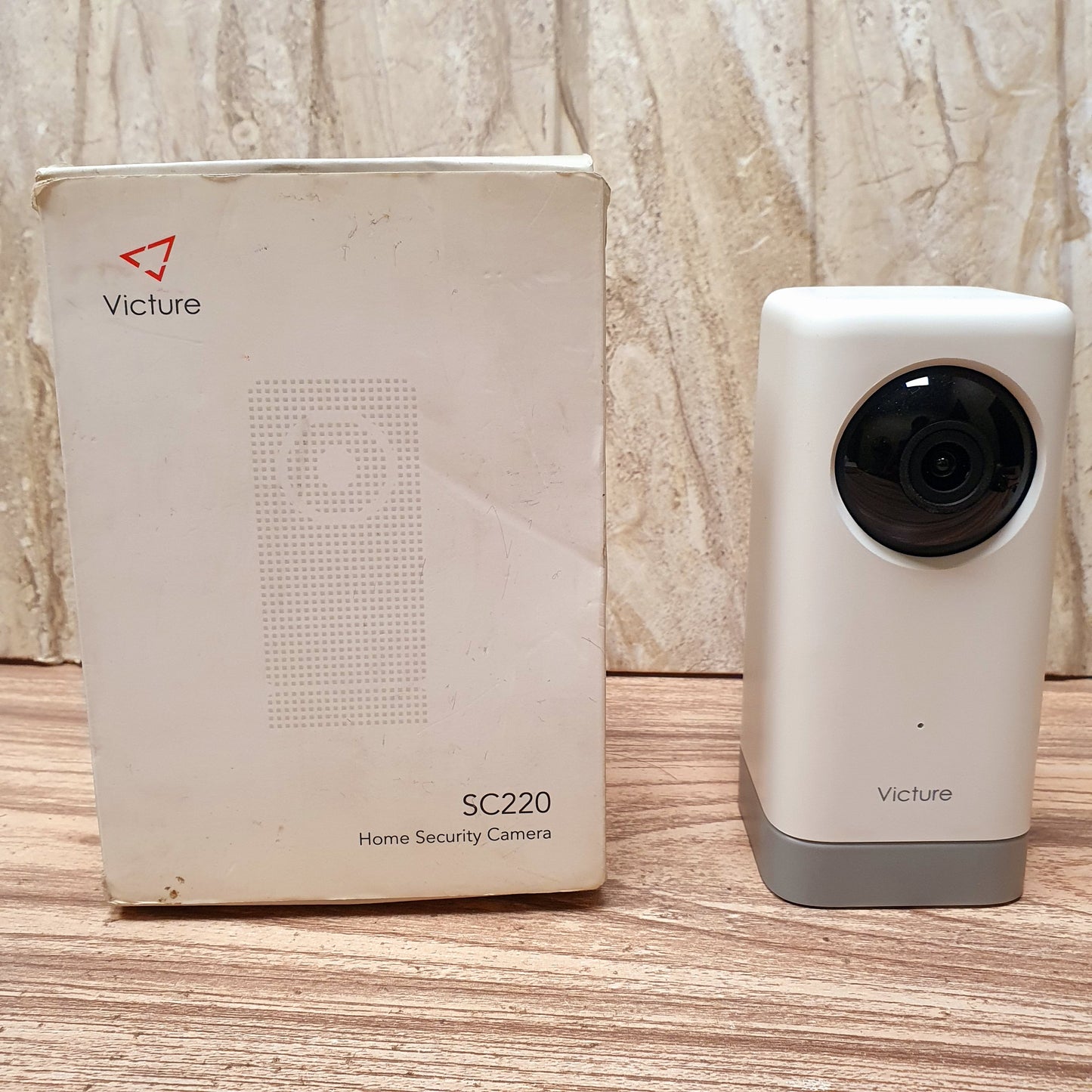Victure Full HD Wireless Indoor Security Camera 360° Rotation.