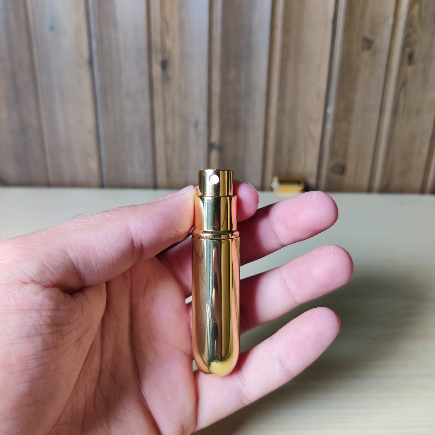 Gold Mini Refillable Perfume Atomizer Spray Bottle