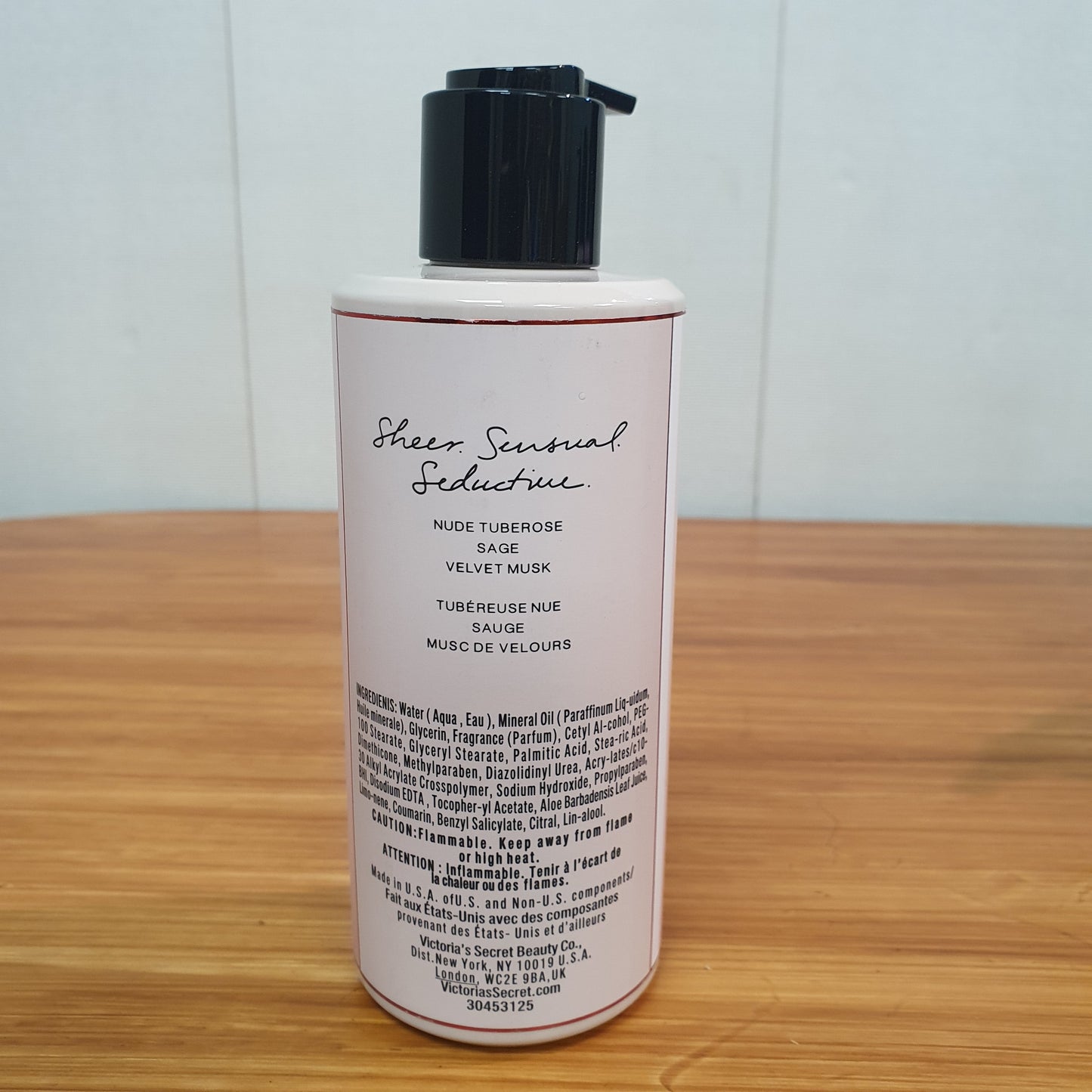 Victoria's Secret Fine Fragrance Body Lotion 8.4 Oz / 250 Ml New