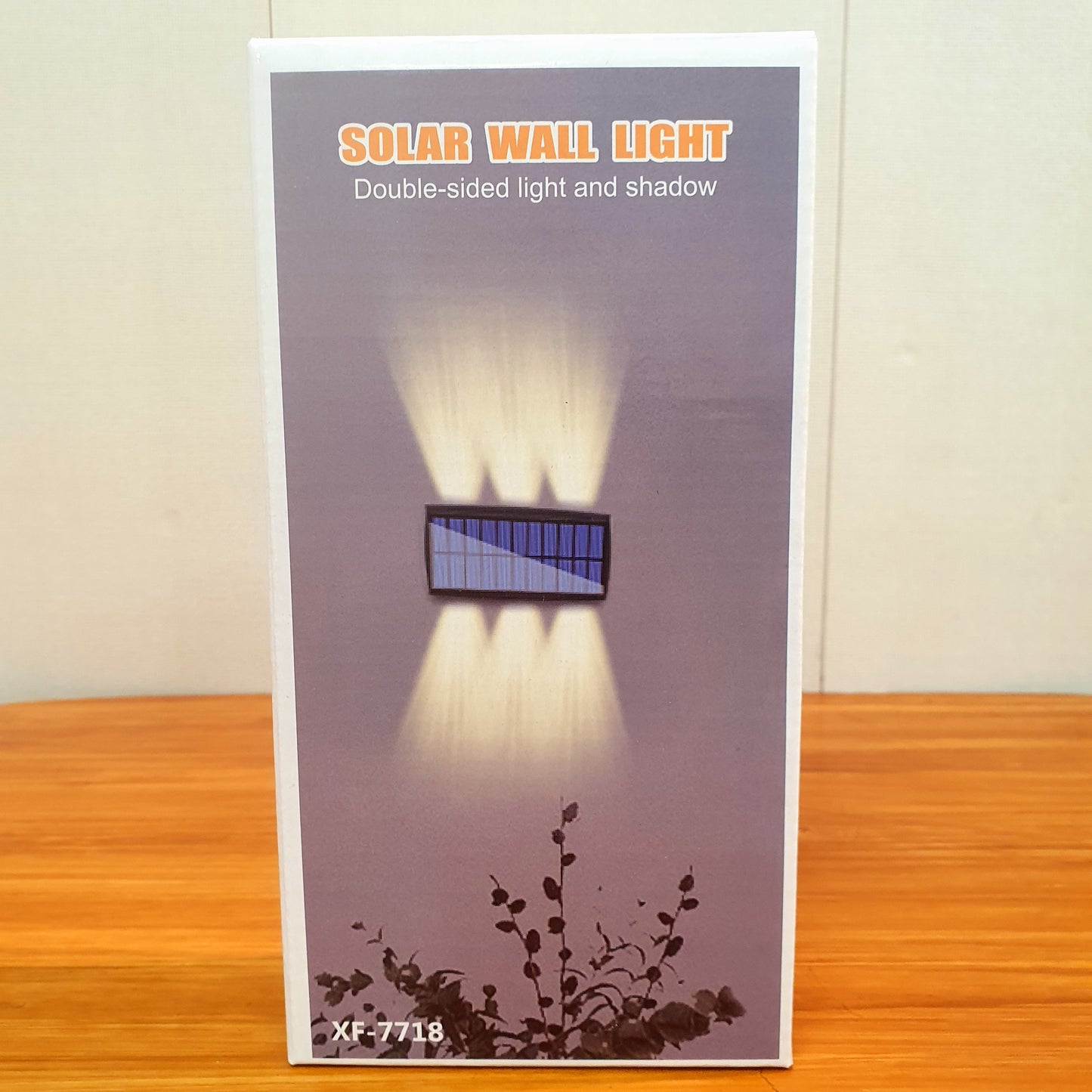 double sided solar chargeable wall light