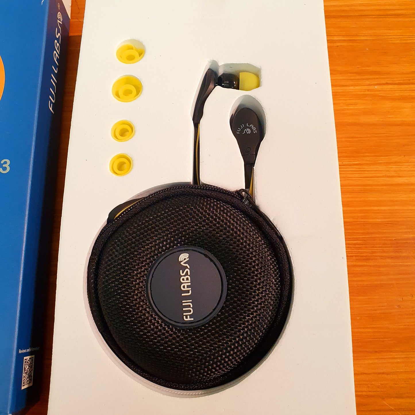 Fuji labs Earphone with mic