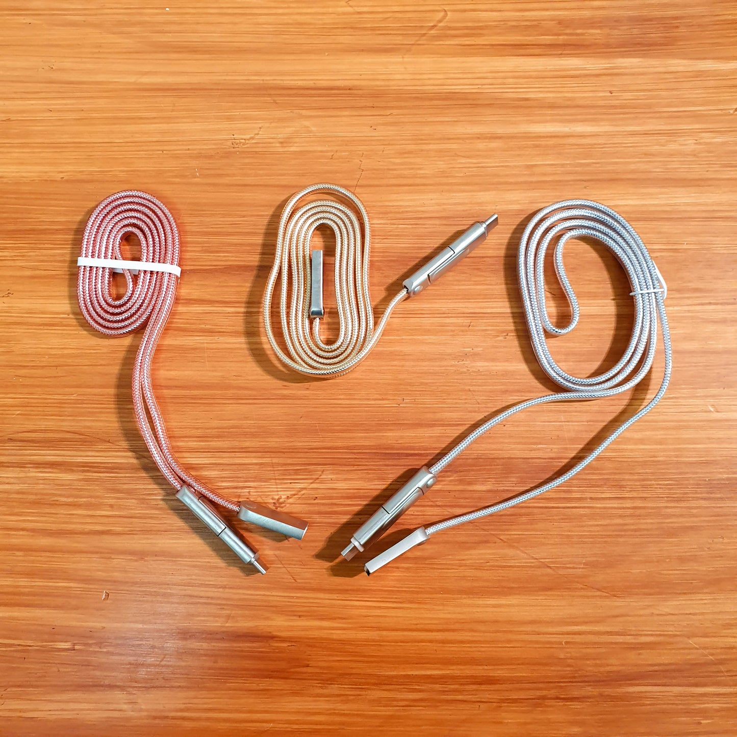 Convertible Charging Cable Lightning-Type C  for iphone android material : Metal