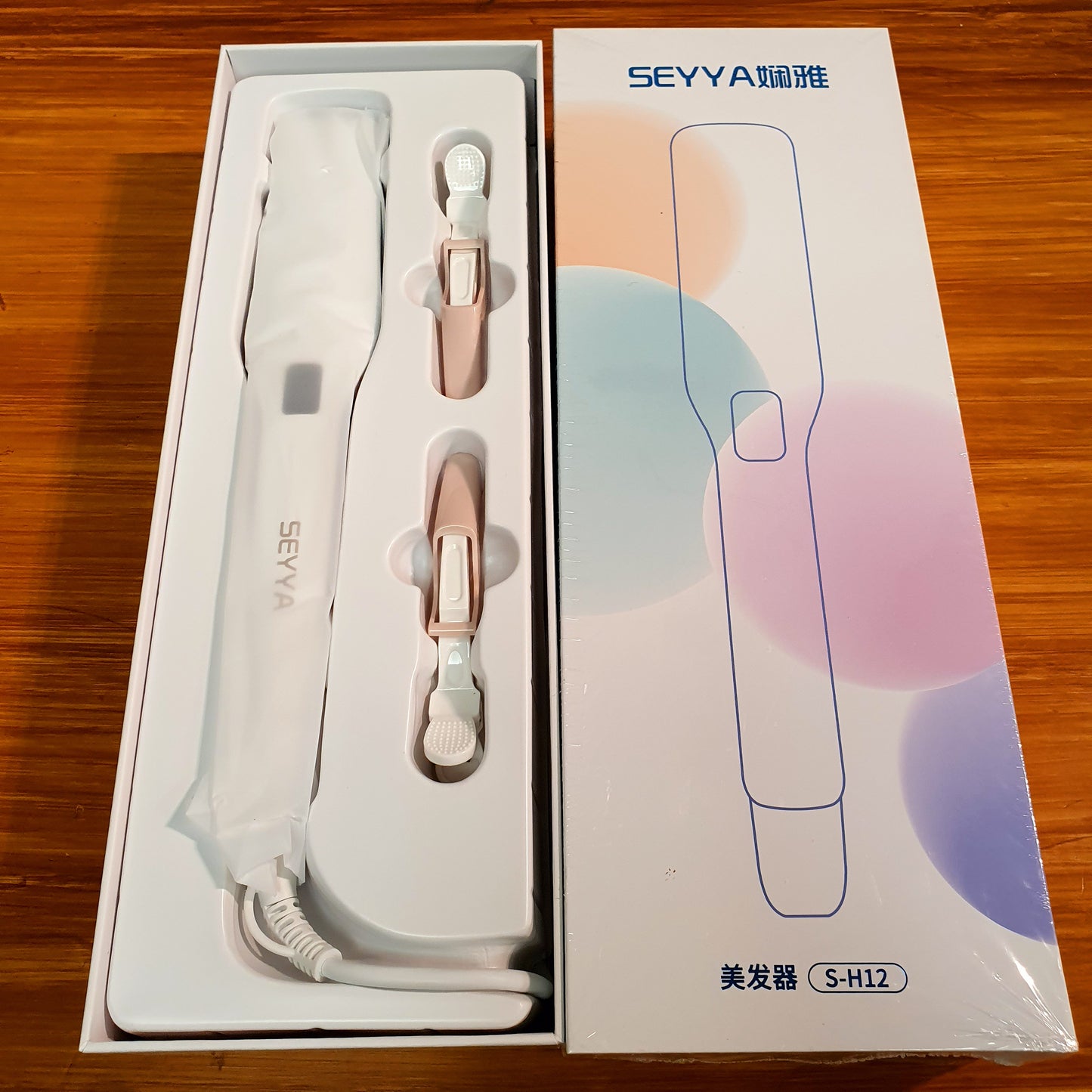Seyya digital hair  straightener Sh 012
