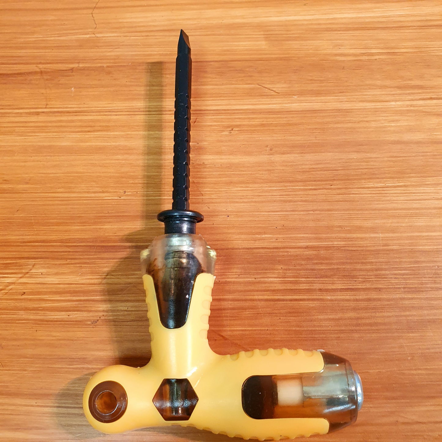 Screw Driver with multi interchangable head