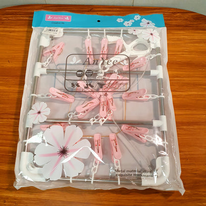 Cloth hanging pegs with hanger