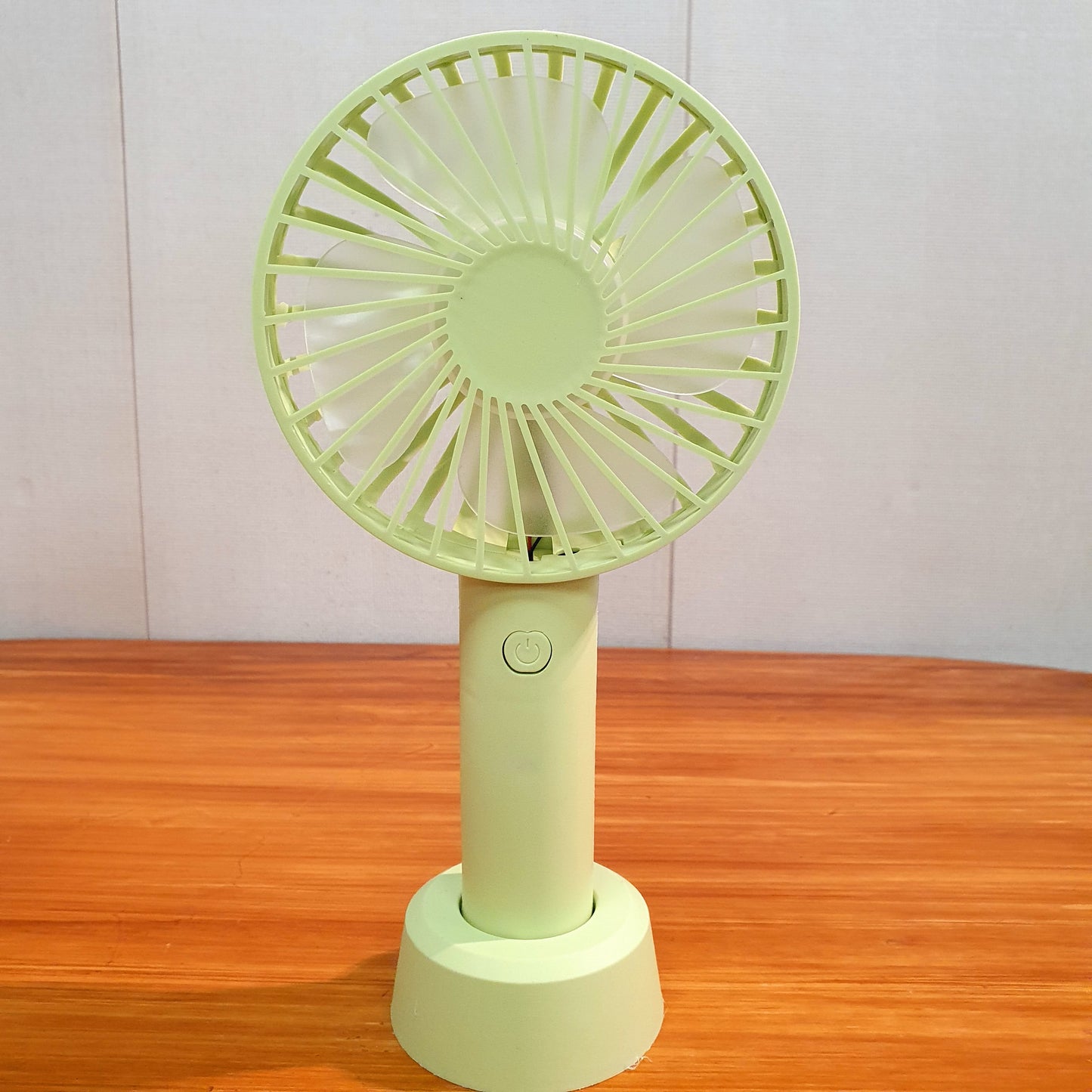 Charging fan