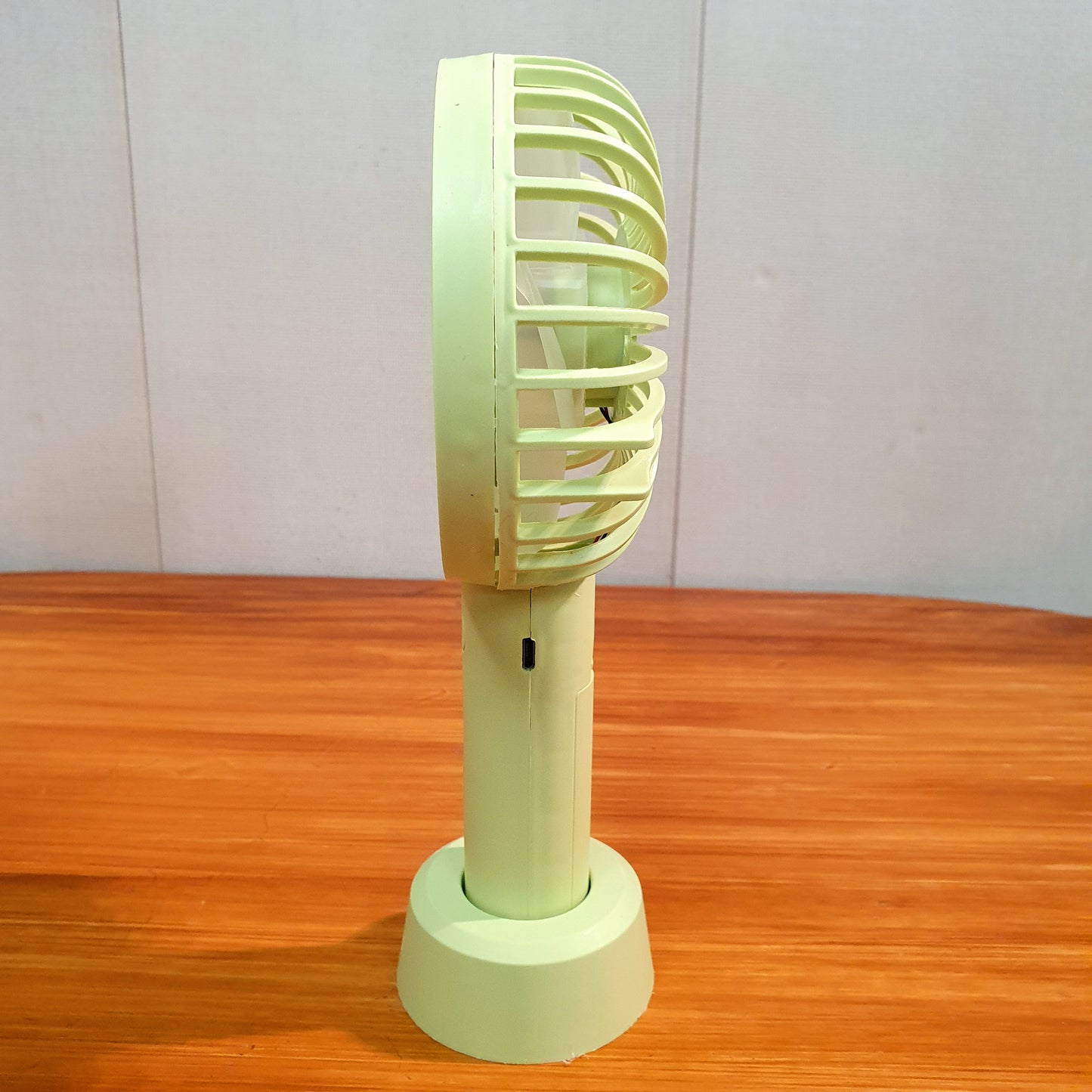 Charging fan