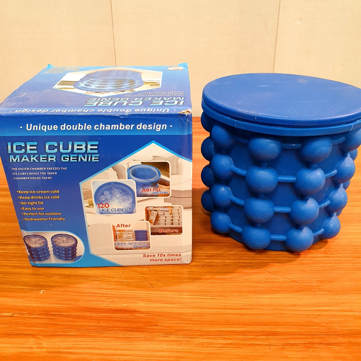 Ice cube maker box