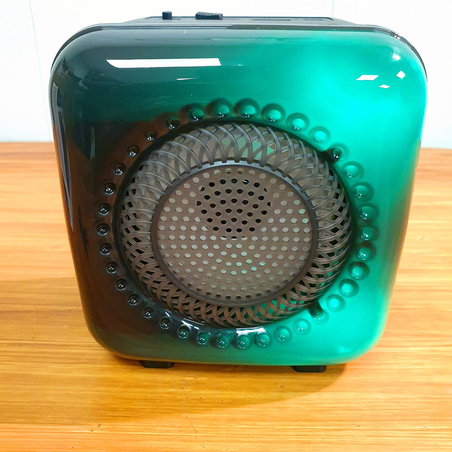 Rechargeable Speaker with lights