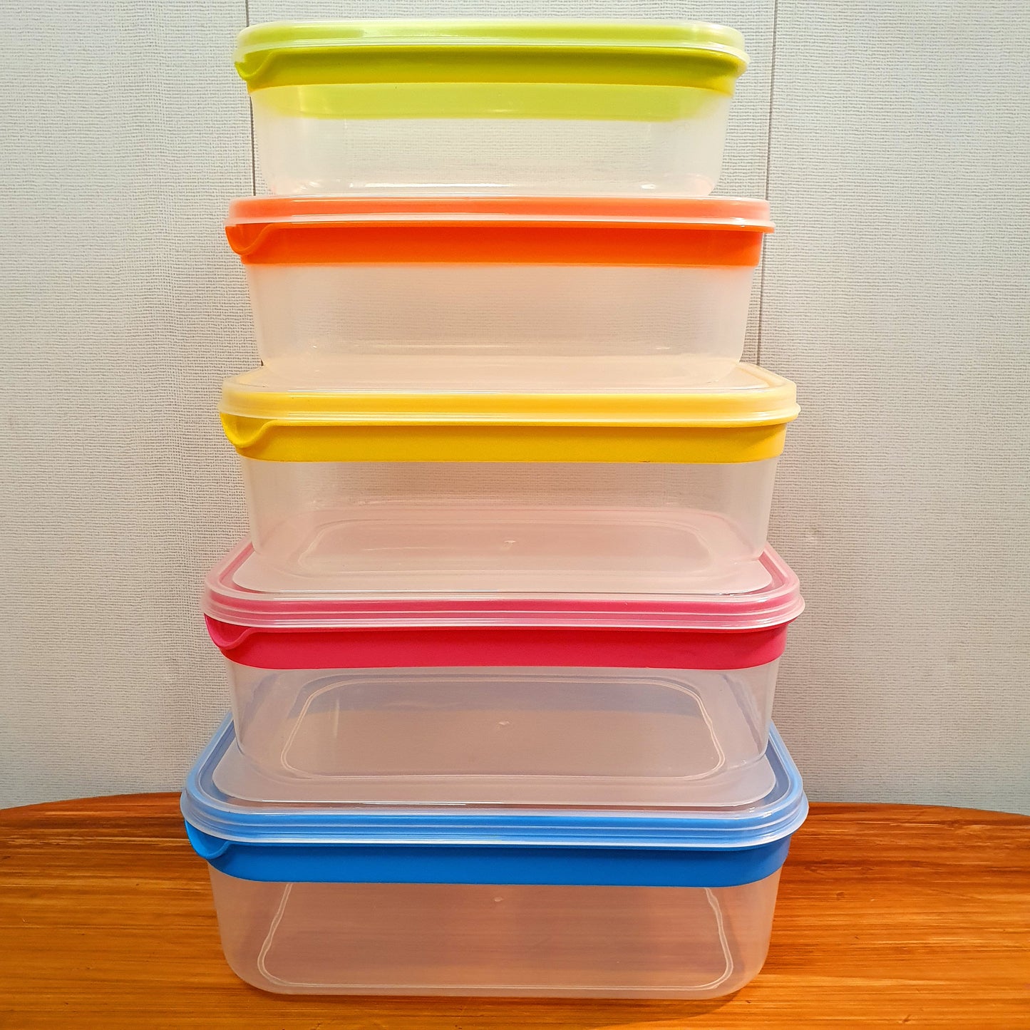 5 pcs plastic containers