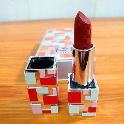 Dmdn lipstick