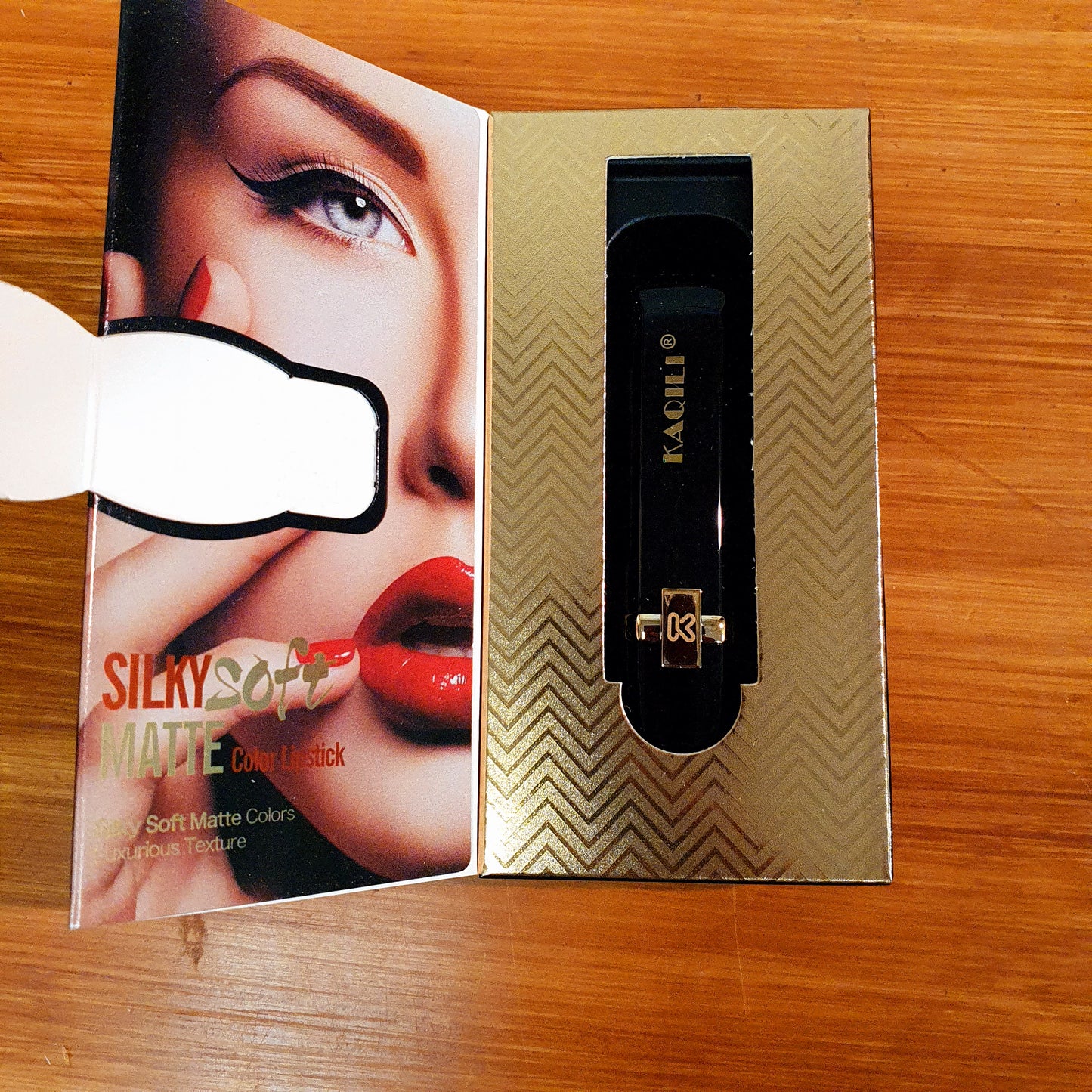 Silky soft matte lipstick