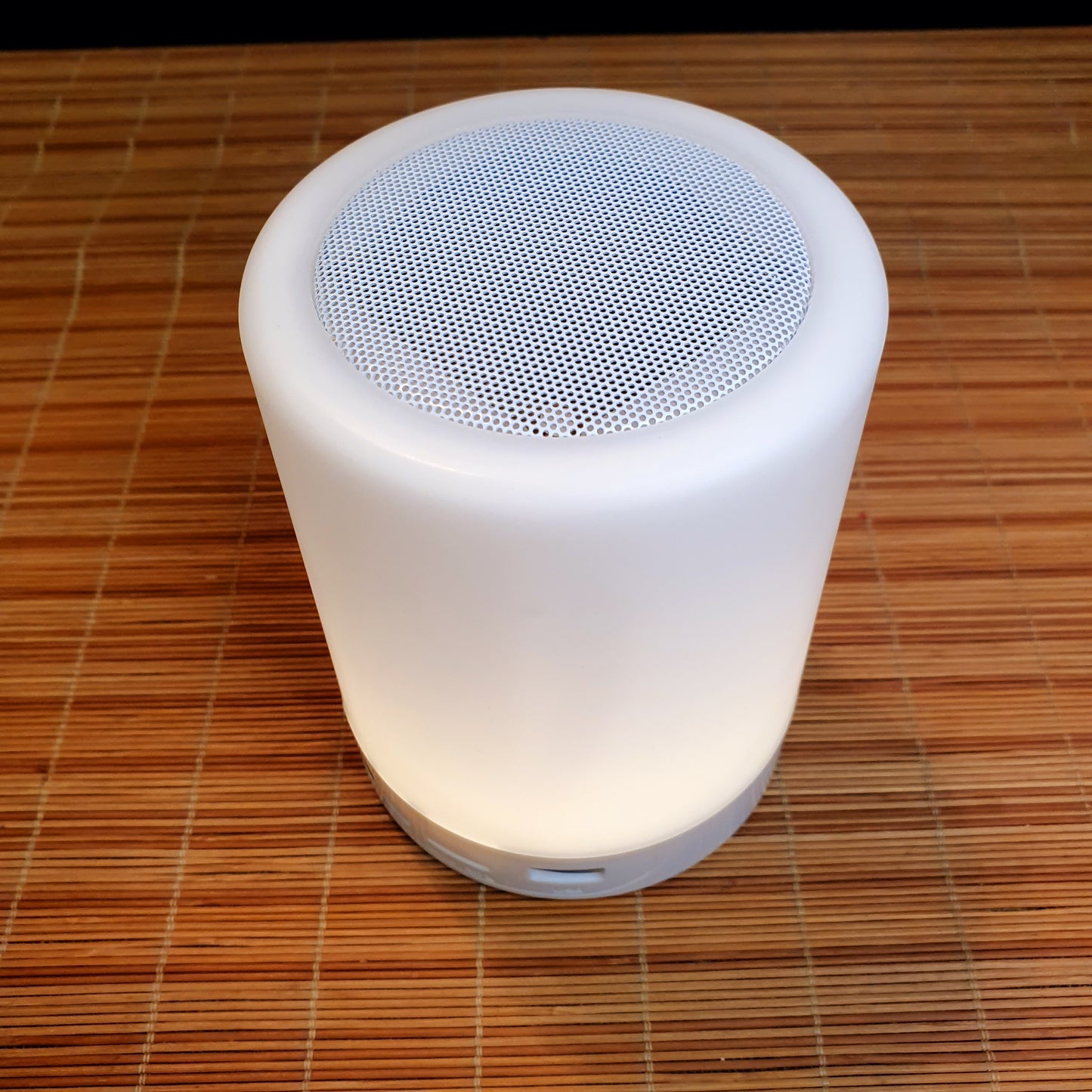 Touch Lamp Portable Speaker 7544