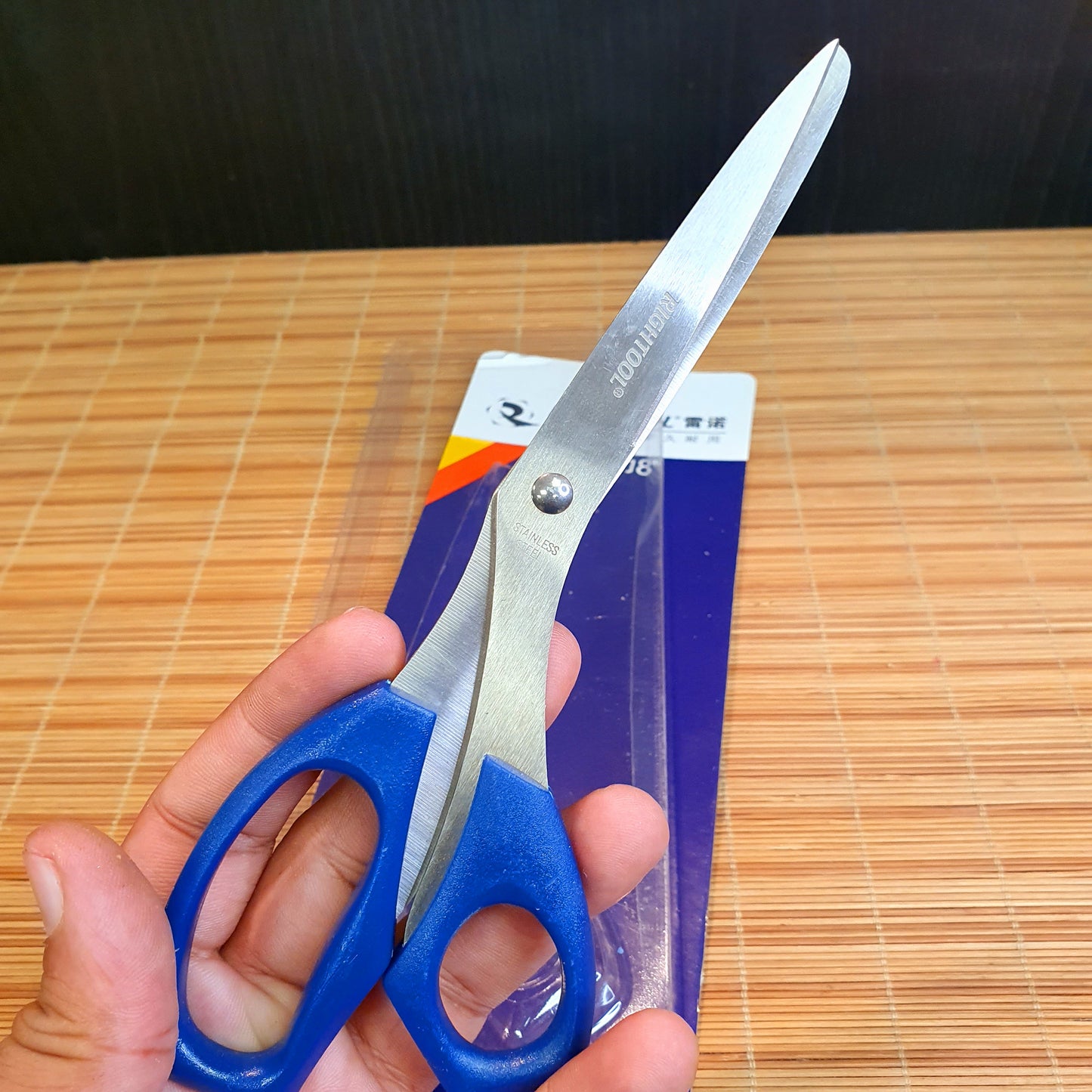 Right Tool High Quality Scissor