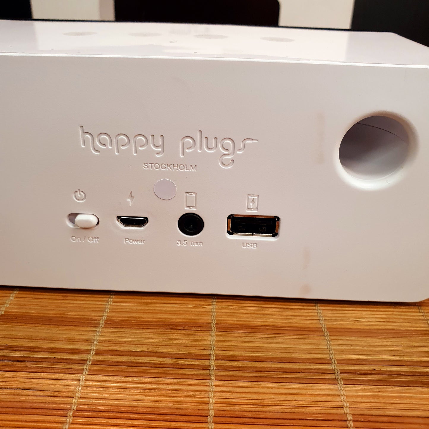 Happy plugs Sound Piece Speaker