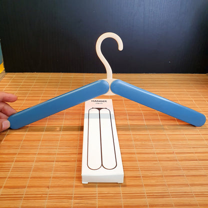 Foldable Hanger