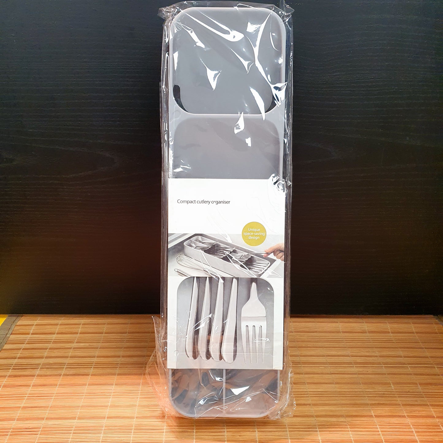 Compact Cutlery Organizer