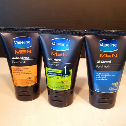 Vaseline Facewash 4596