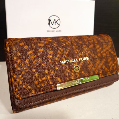 Michael Kors Long Wallet with Box  10260044