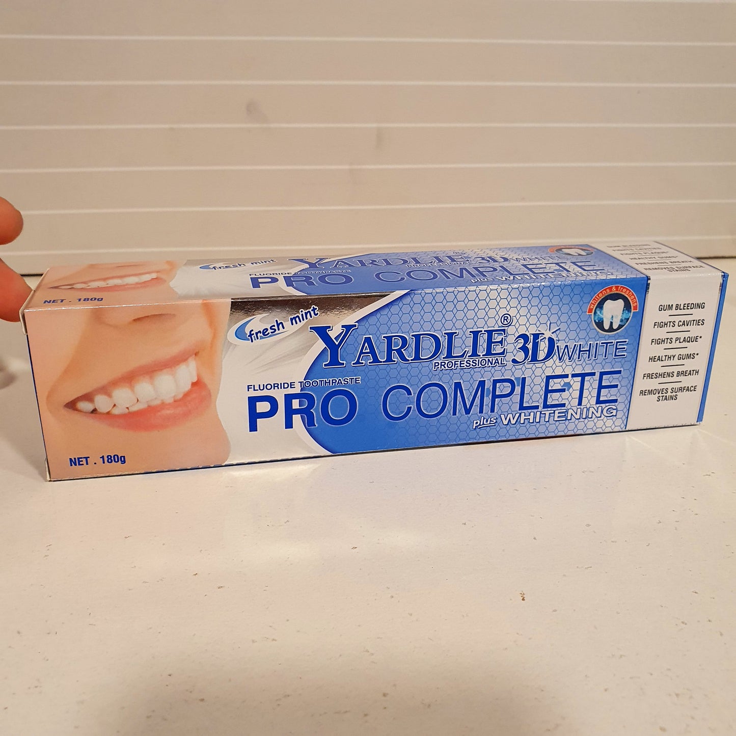 Yardlie 3d White Pro Complete Tooth Brush 31150