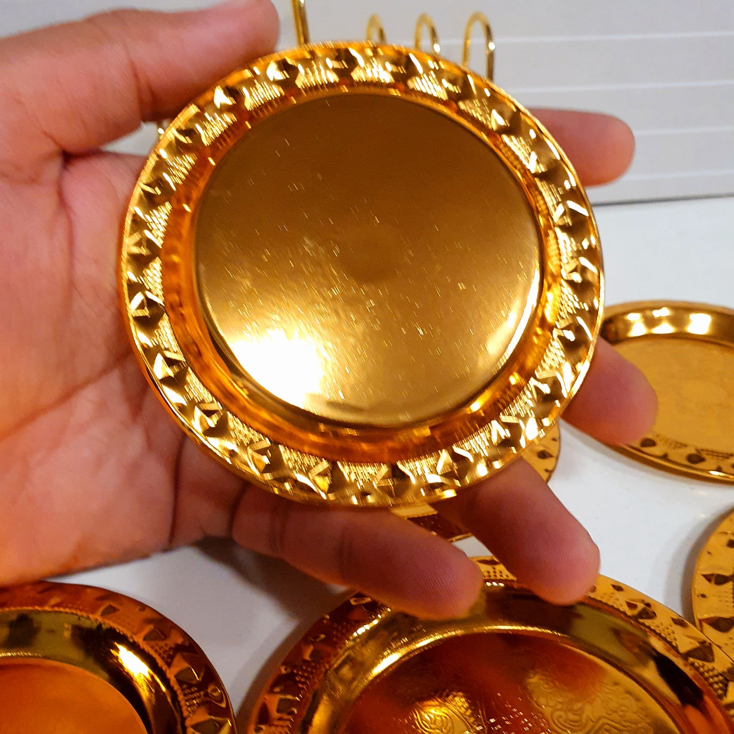 Golden Plates with Stand 41300