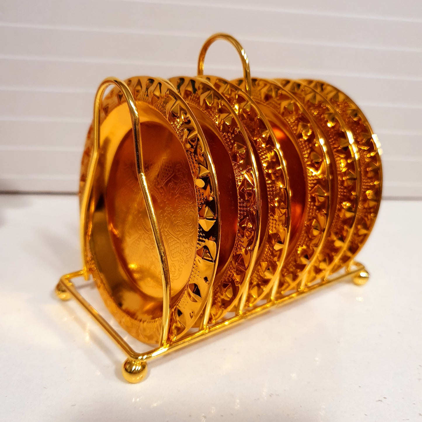 Golden Plates with Stand 41300