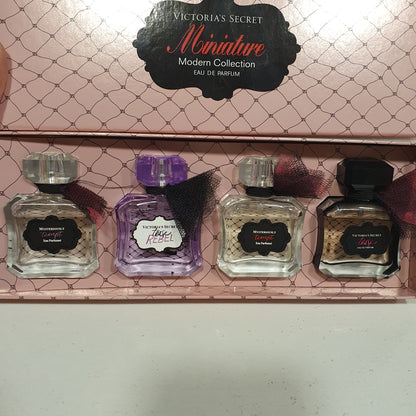 Victoria Secret Miniature Perfume set 230850