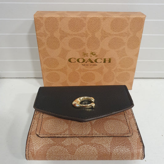 Coach Ladies Wallet 22050