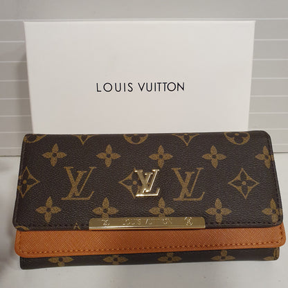 LV Ladies Hand Wallet 72700