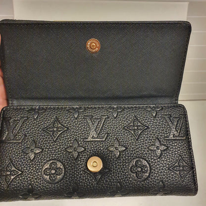 LV Ladies Hand Wallet 72700