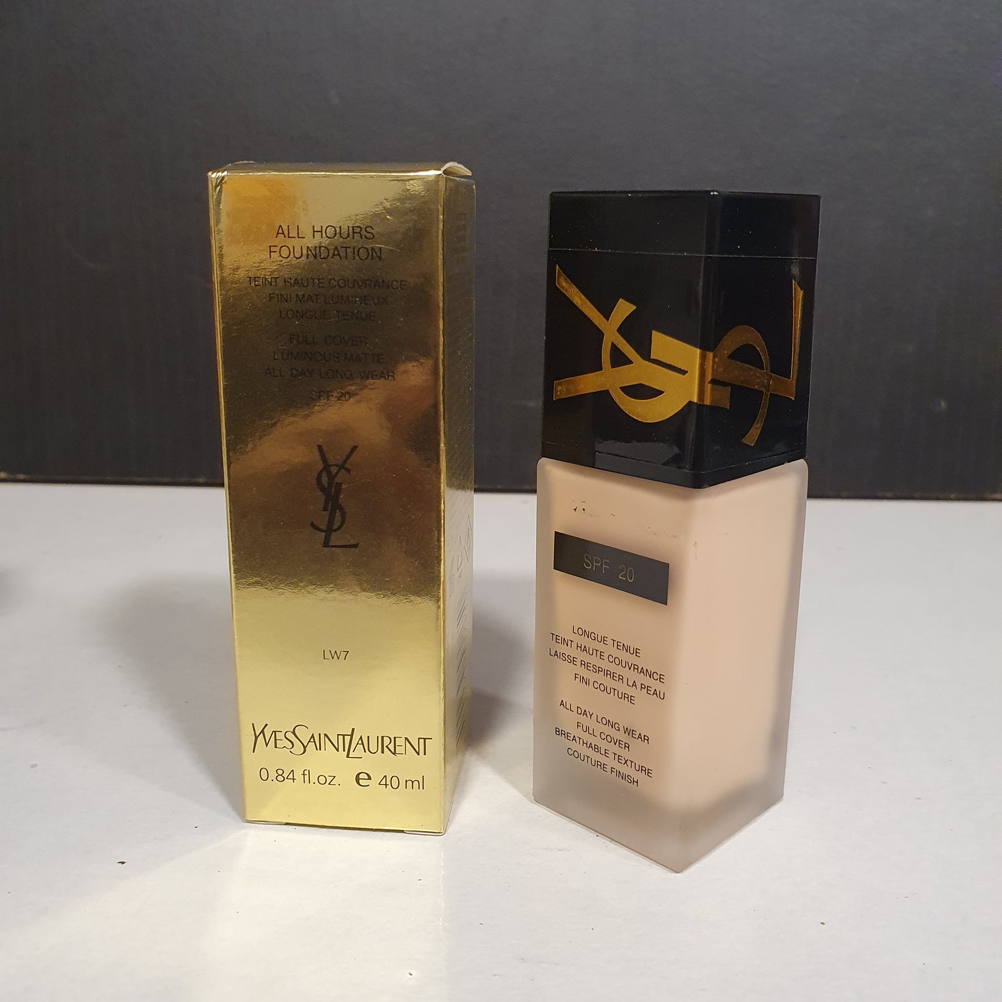 YSL all Hours Foundation , 21530