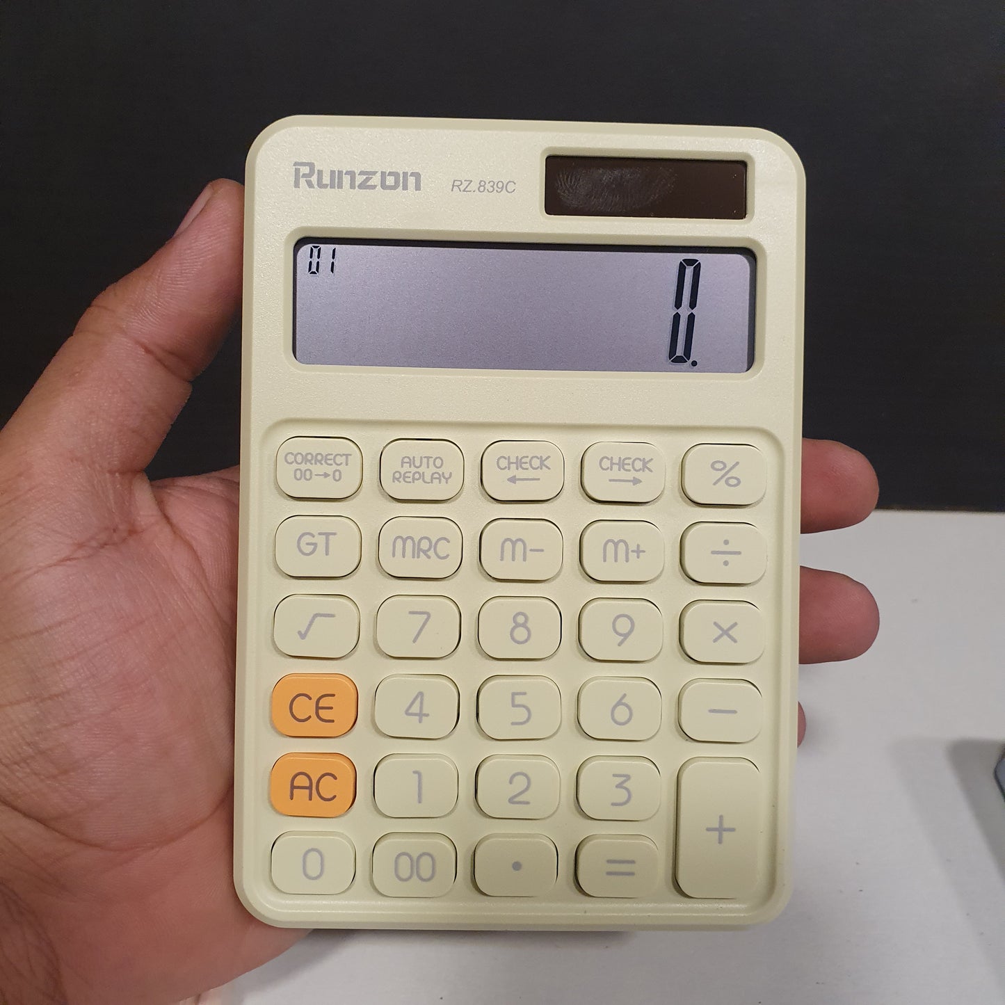 Calculator Runzon Check & correct 32650