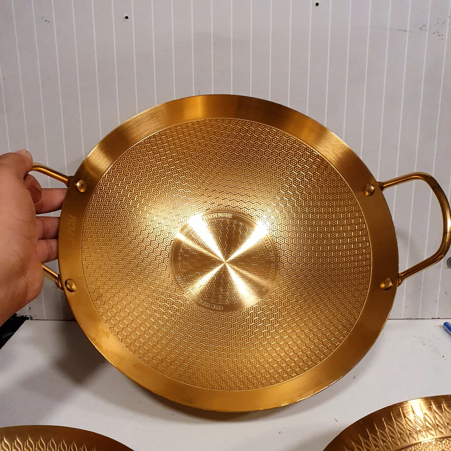 Honeycomb Style Golden Karahi 61170