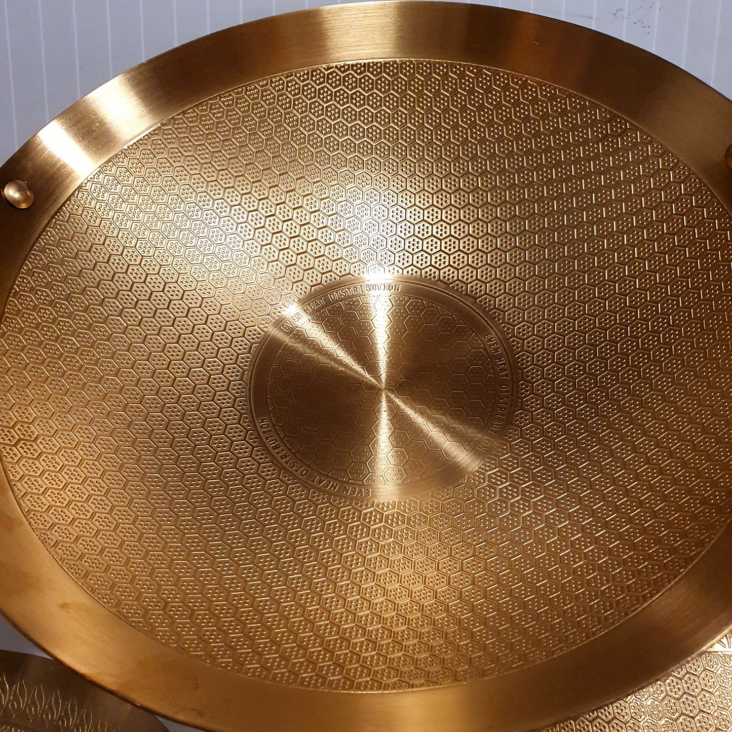Honeycomb Style Golden Karahi 61170