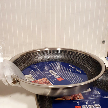 Honeycomb Style Deep Frying Pan 63250