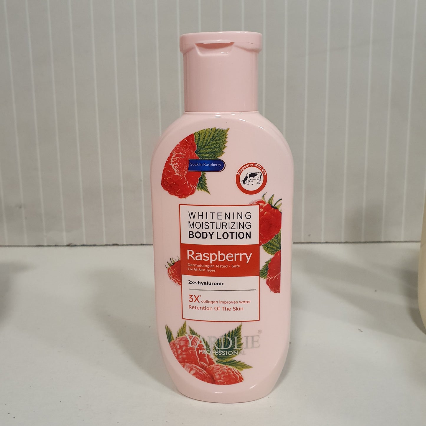 Yardlie Whitening Moisturizing Body Lotion 101600