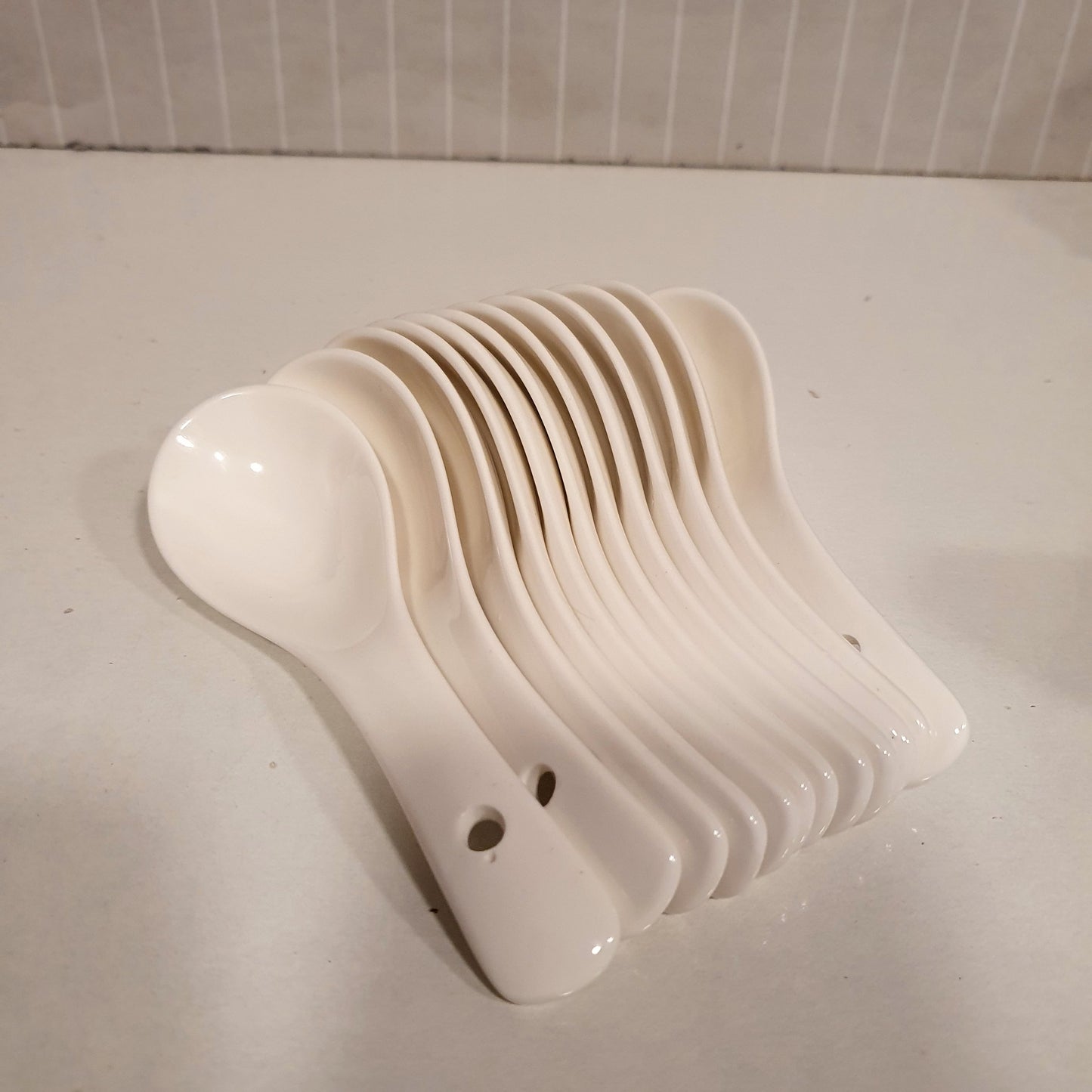 12pcs Small ceramic Spoon Set 32200