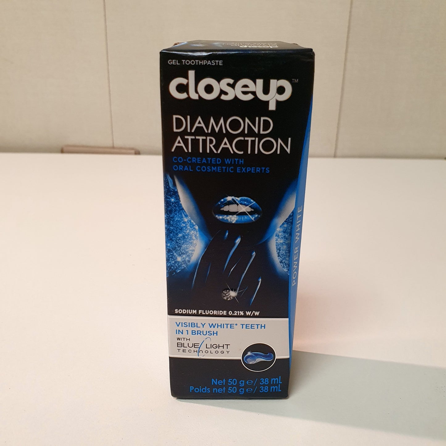 Close-up Diamond Attraction Gel Toothpaste 31230