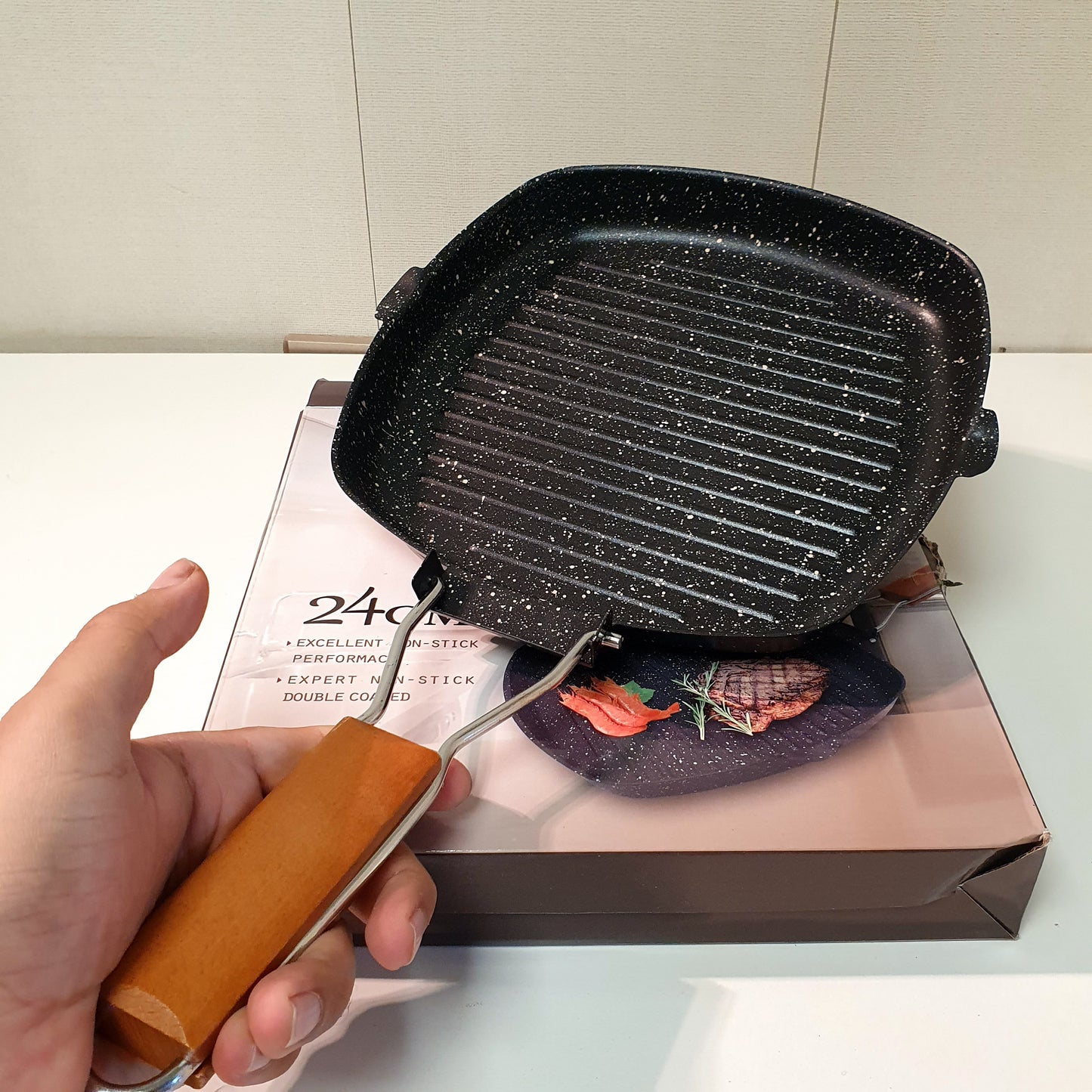 24cm Medical Stone Coated Grill Pan 61170